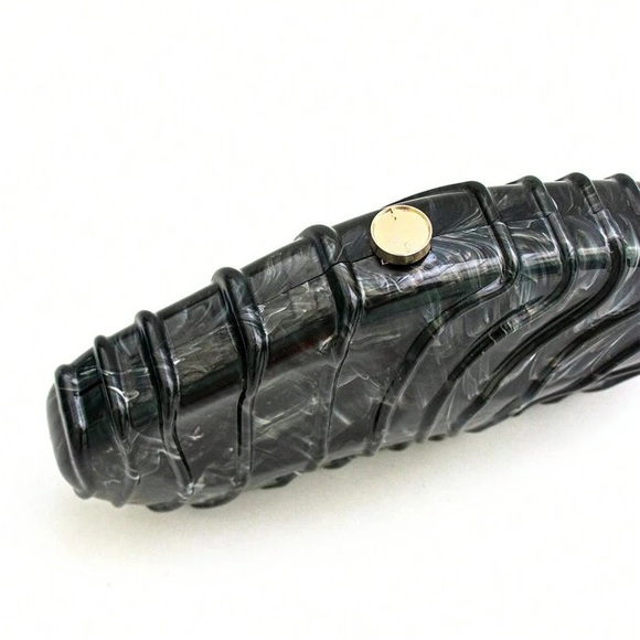 Textured irregular shape acrylic clutch purse - Picture 2 of 7